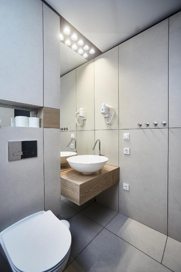 Room, 45 перлина Kadorr, аркадія